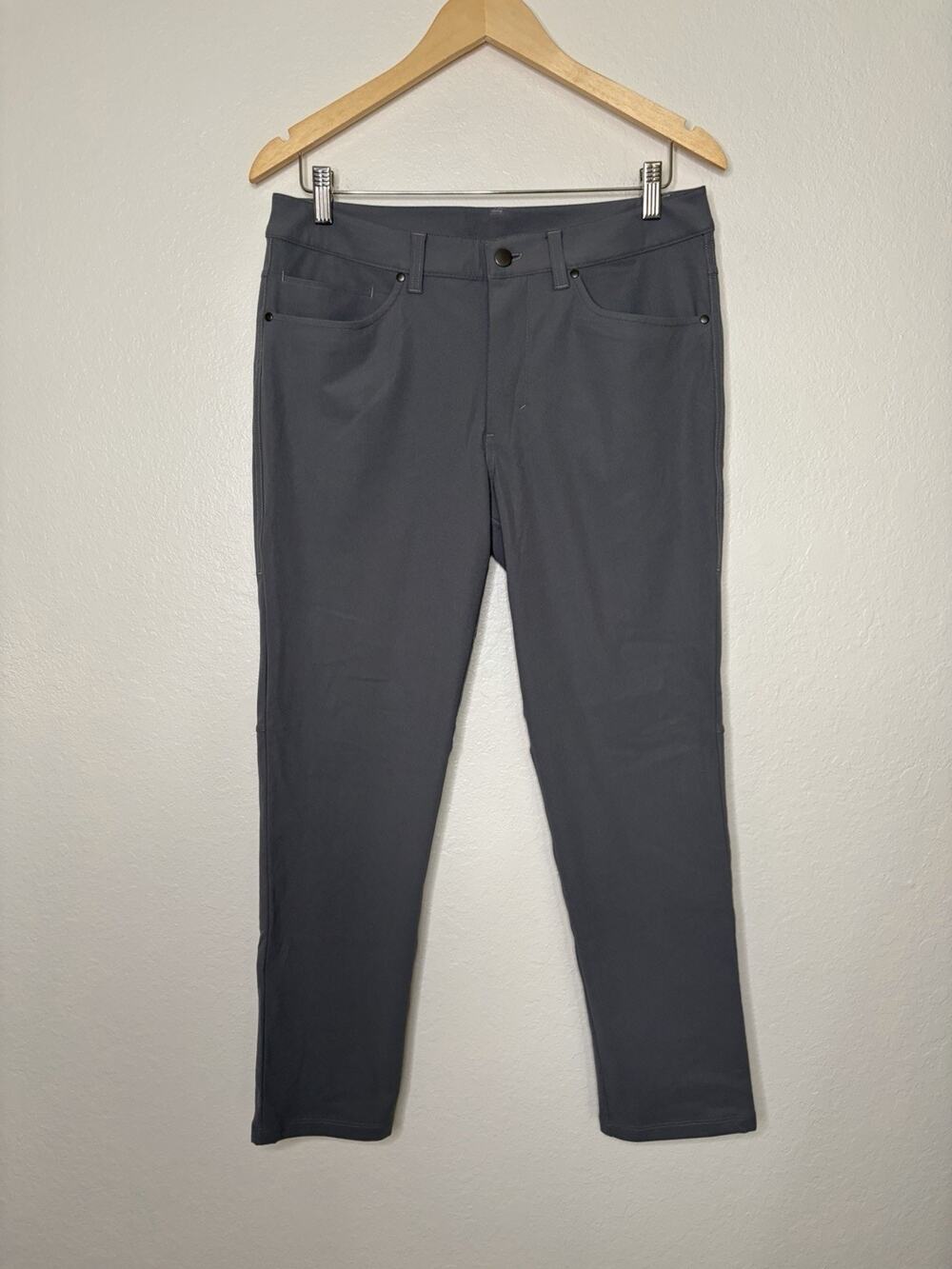 Lululemon ABC Slim Fit 5 Pocket Pant Warpstreme in Grey Men's Size 31